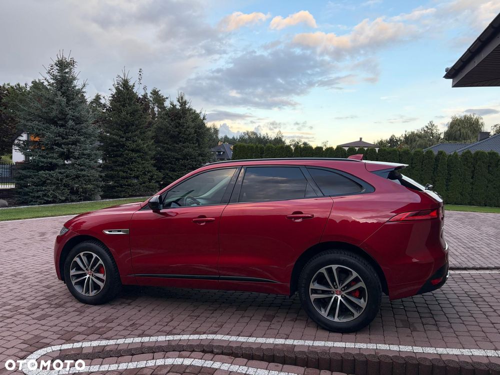 Jaguar F-Pace 20d AWD R-Sport - 35