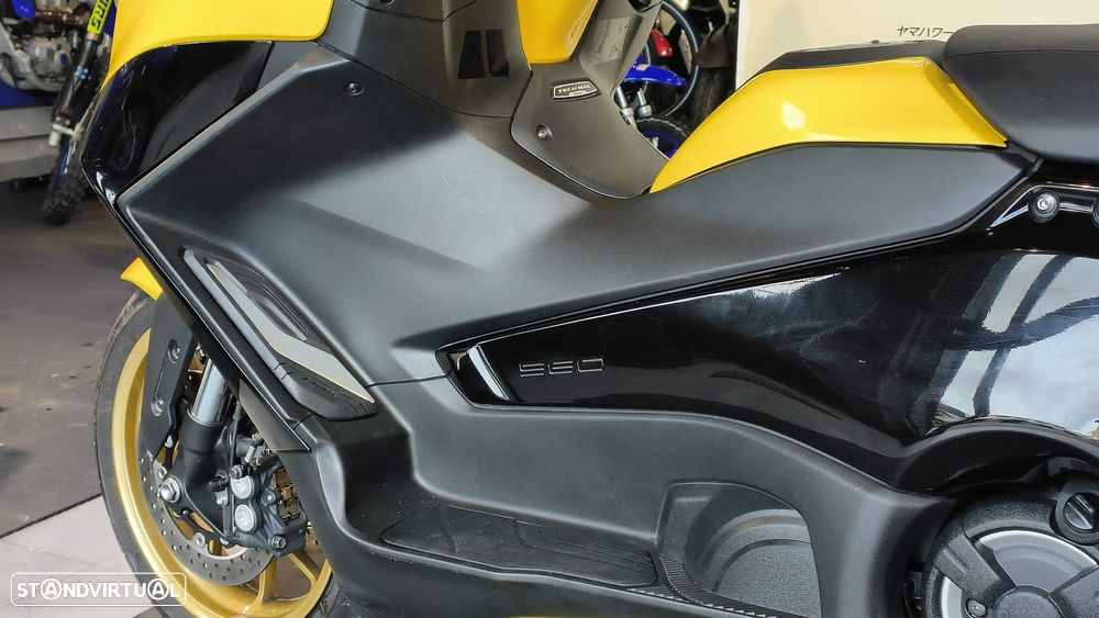 Yamaha TMAX 560 TechMax - 8