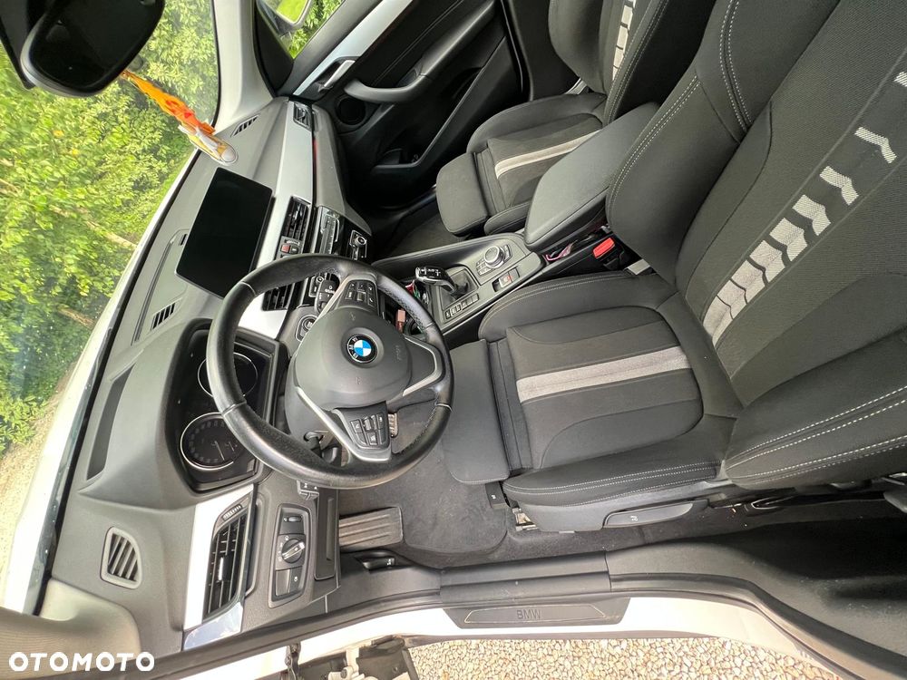 BMW X1 sDrive18d M Sport - 12