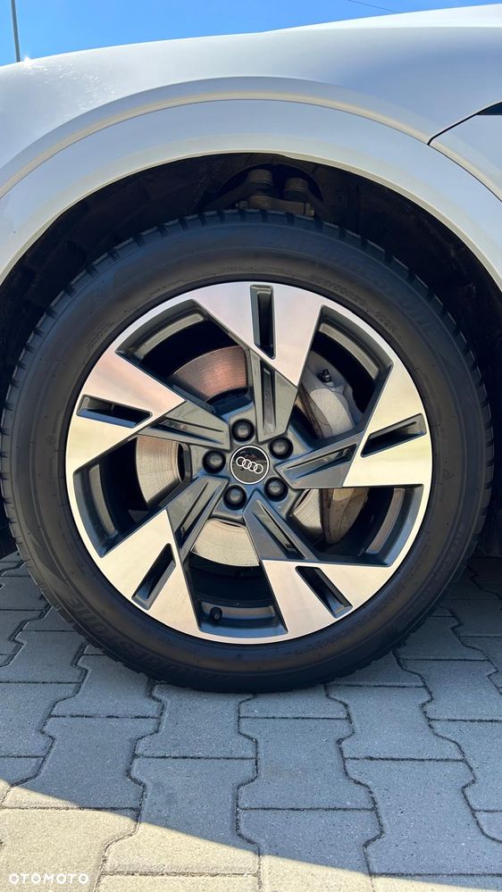 Audi e-tron 55 Quattro S Line - 9