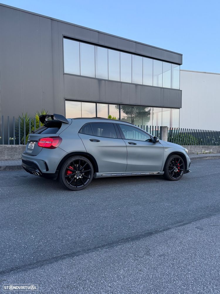 Mercedes-Benz GLA 45 AMG 4Matic 7G-DCT - 3