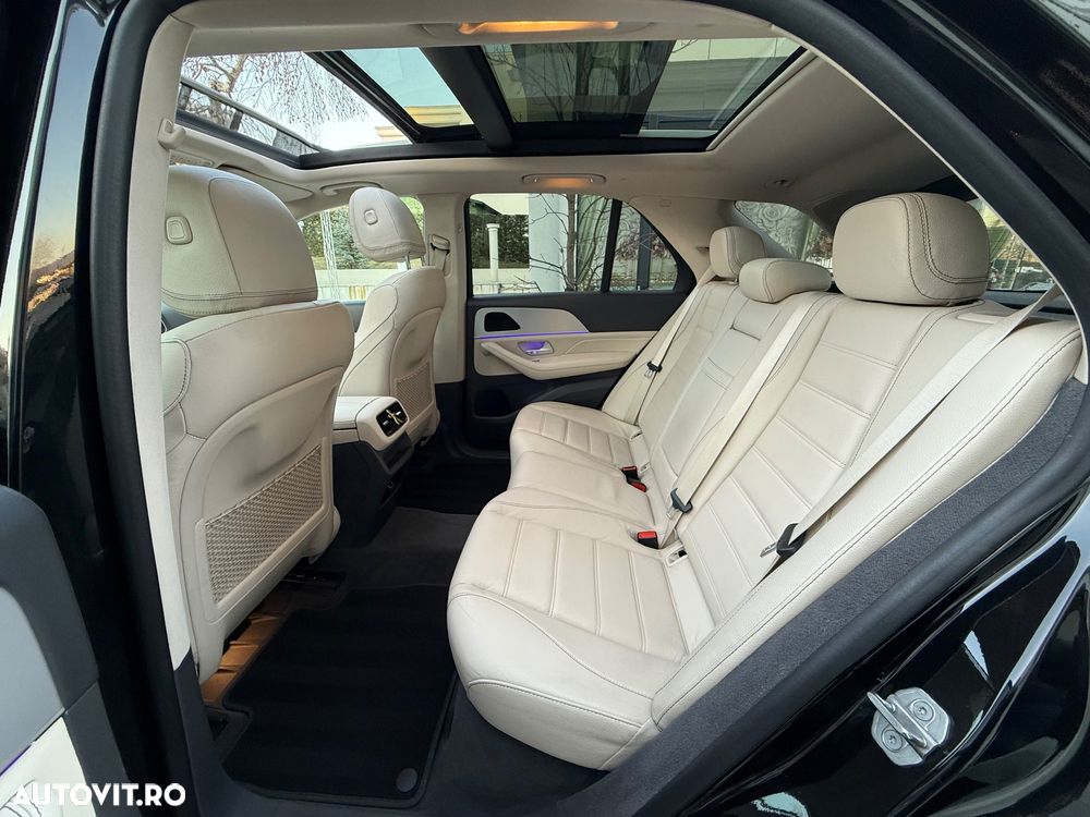 Mercedes-Benz GLE 300 d 4MATIC - 12