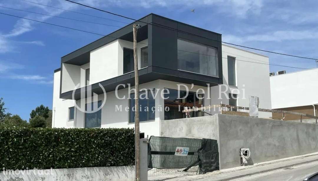 Moradia Isolada T5 Venda em Fragosela,Viseu - Grande imagem: 2/47