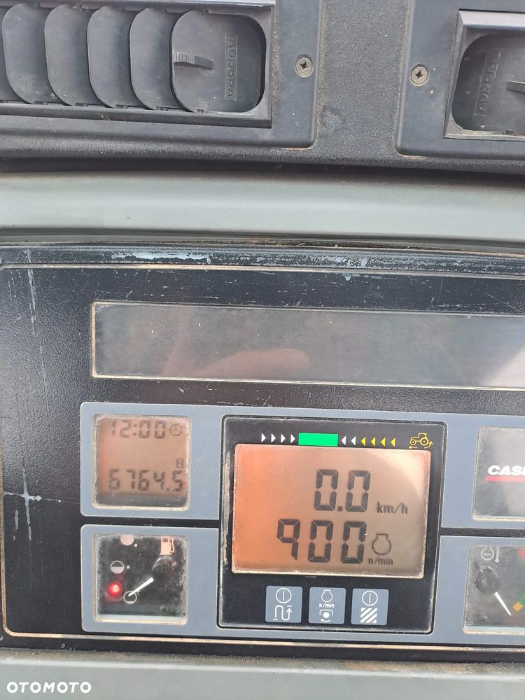Case IH - 8