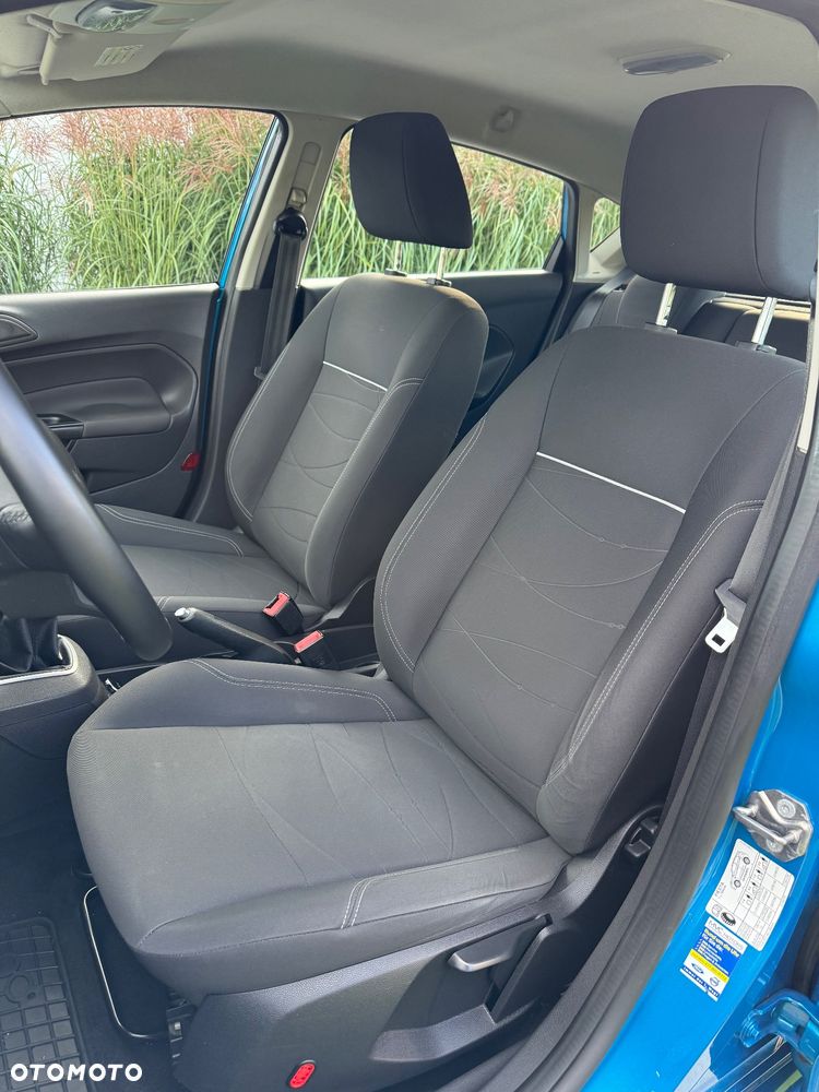 Ford Fiesta 1.25 Ambiente EU5 - 14