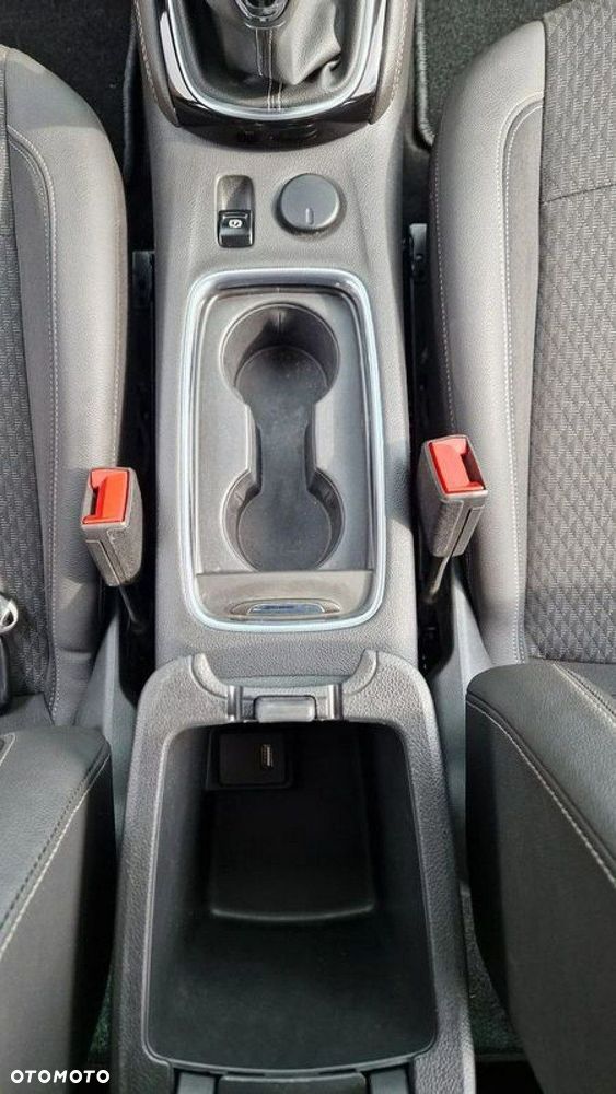 Opel Astra - 25