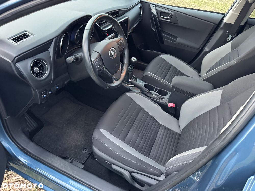 Toyota Auris 1.2 Turbo Edition S+ - 12