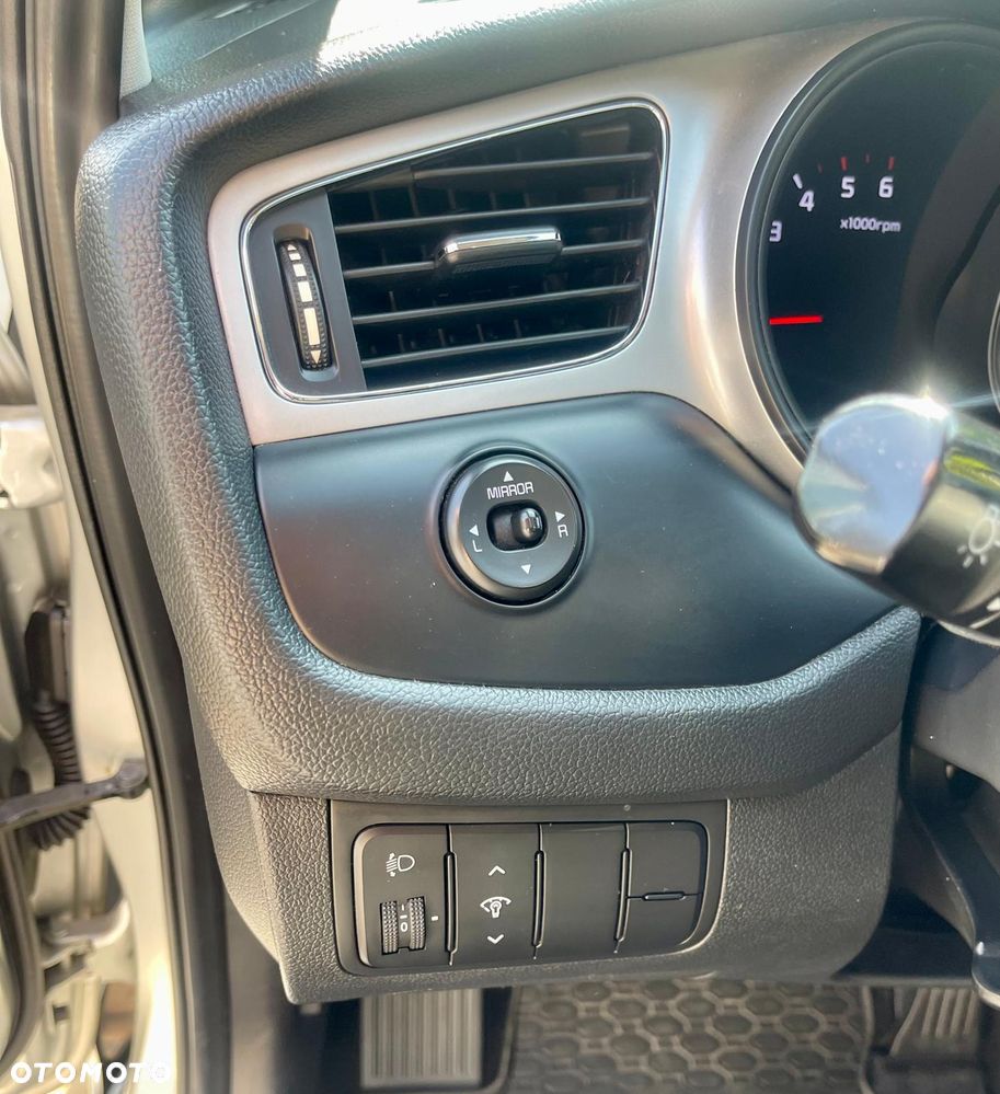 Kia Ceed 1.6 CRDi M - 16