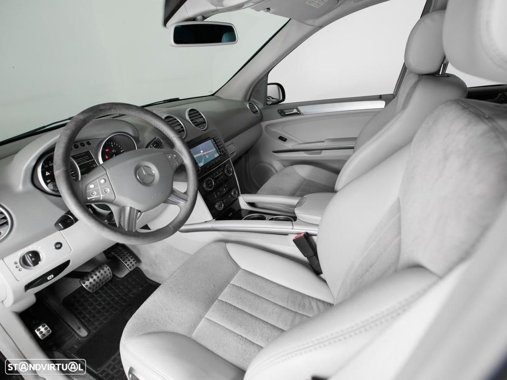 Mercedes-Benz ML 320 - 6