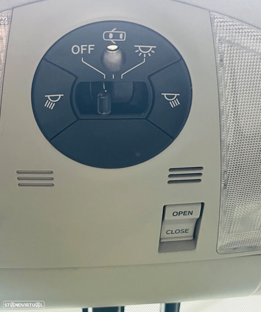 Toyota Prius 1.8 Premium+Pele+GPS - 56