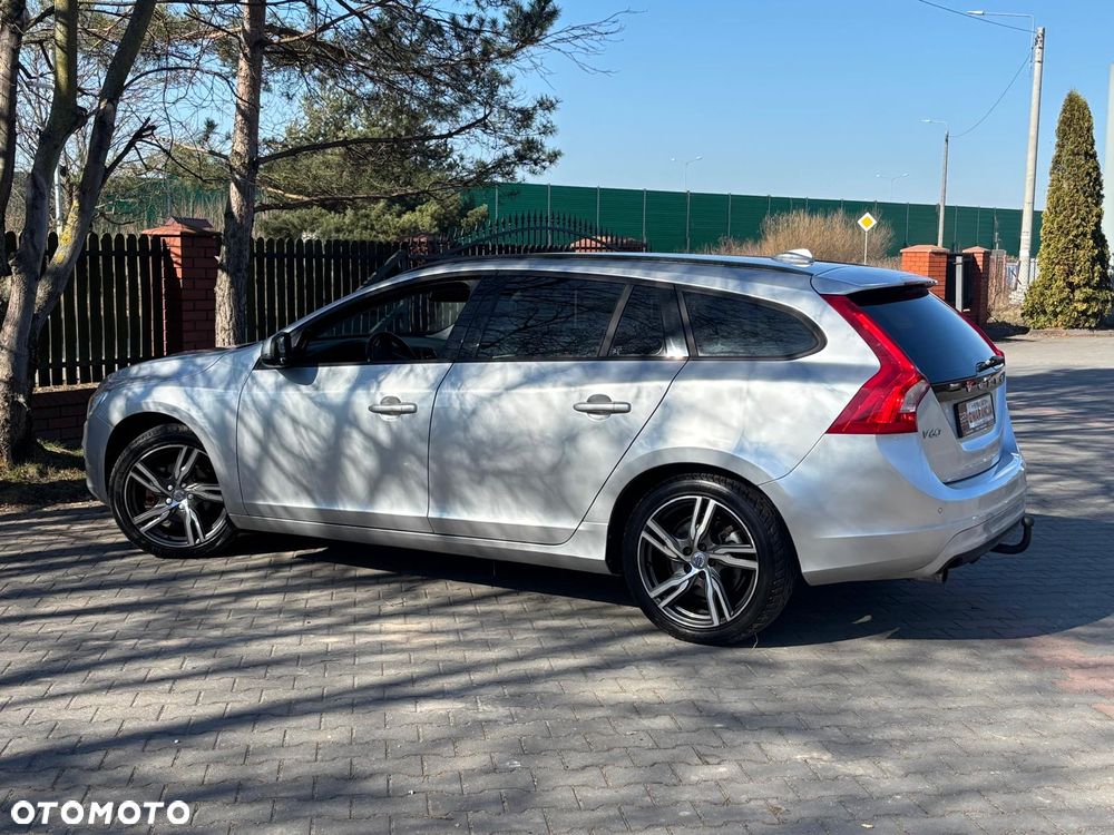 Volvo V60 - 13