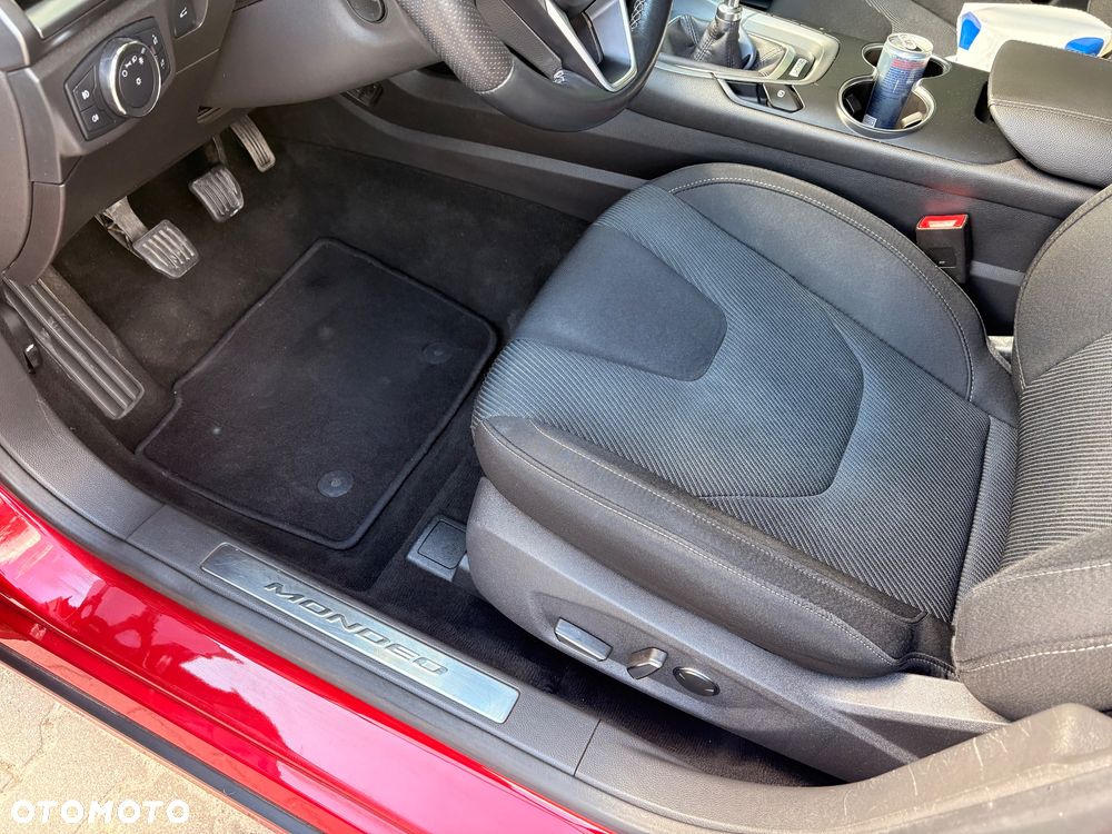 Ford Mondeo 1.5 EcoBoost Titanium - 21