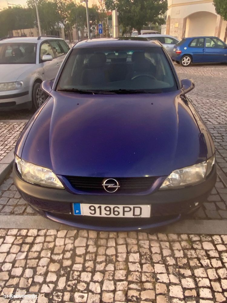 Opel Vectra 1.7 TD GL - 3