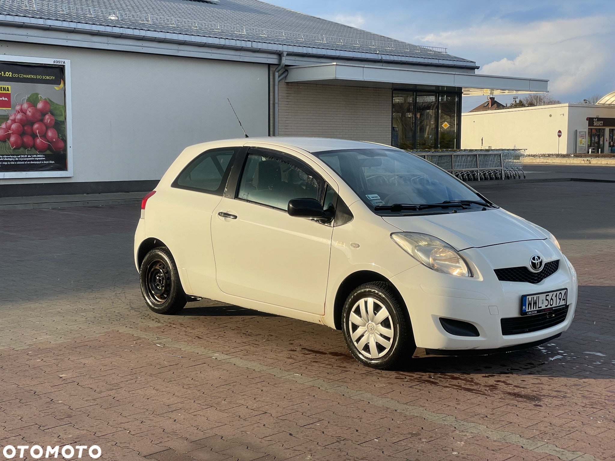 Toyota Yaris 1.0 Entry EU5 - 3