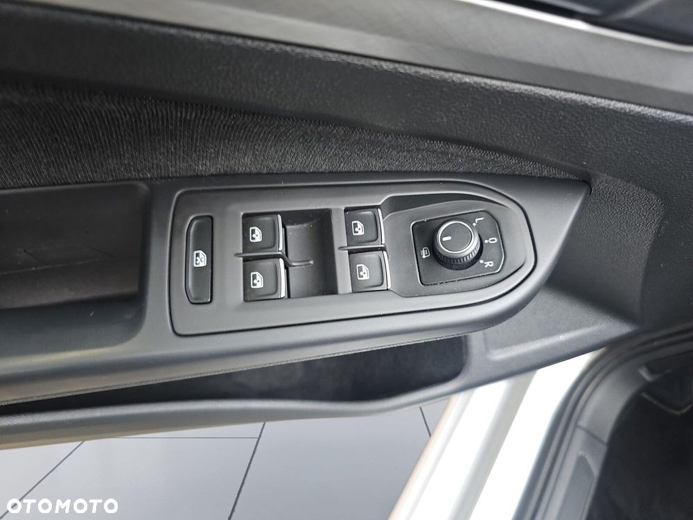 Volkswagen Golf Variant 1.5 TSI EVO Life - 17