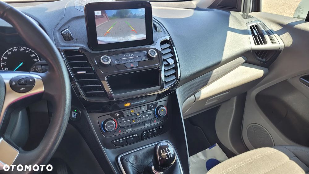 Ford Tourneo Connect 1.5 EcoBlue Titanium - 16