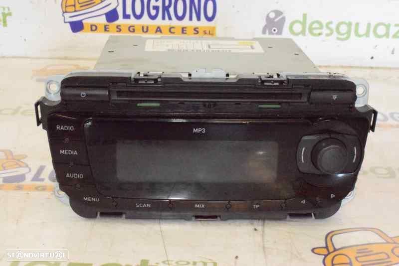 SISTEMA DE ÁUDIO RÁDIO CD SEAT ALTEA XL 5P5 - 1