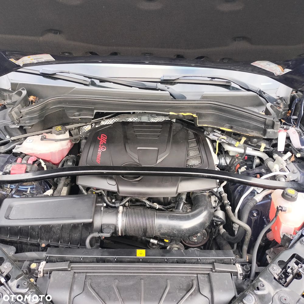 Alfa Romeo Stelvio - 26