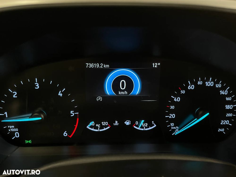 Ford Focus 1.5 EcoBlue Trend Edition - 24