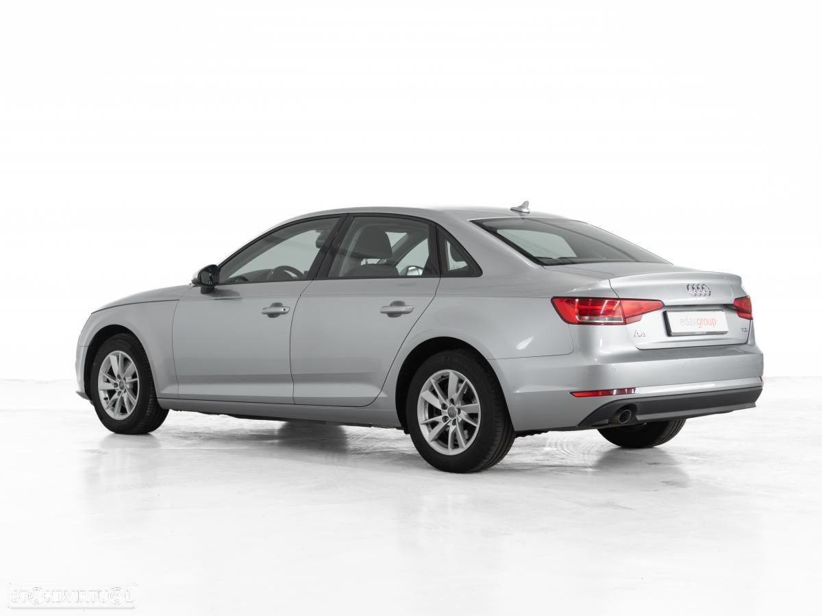 Audi A4 2.0 TDI - 4