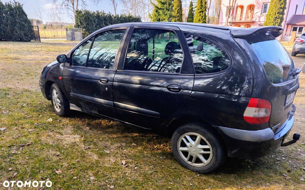Renault Scenic 2.0 16V Expression - 3