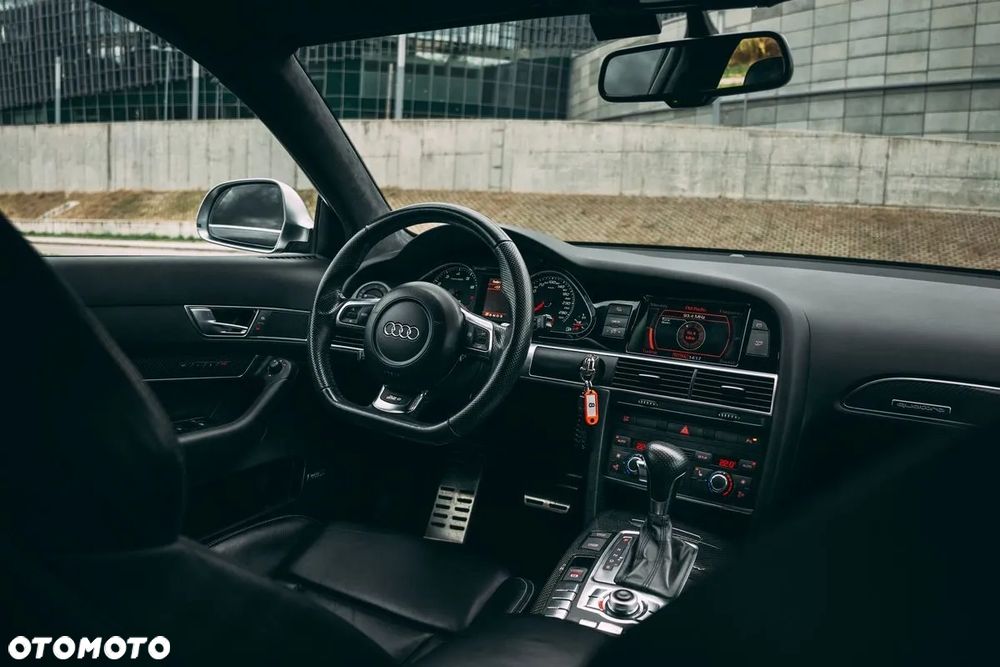 Audi RS6 5.0 TFSI Quattro Tiptr - 12