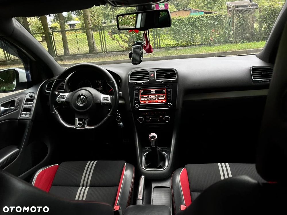 Volkswagen Golf VI 2.0 TSI GTI - 19
