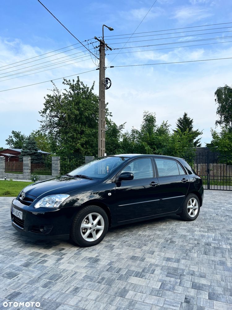 Toyota Corolla 2.0 D-4D Prestige - 2