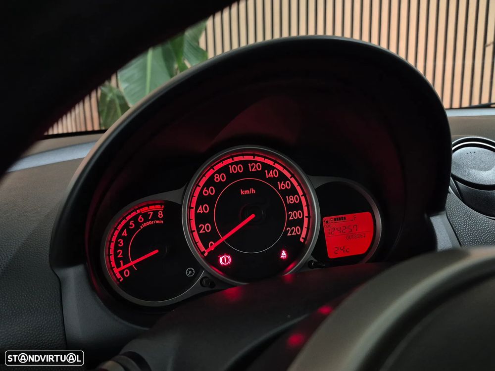 Mazda 2 1.3 MZR Comfort - 21