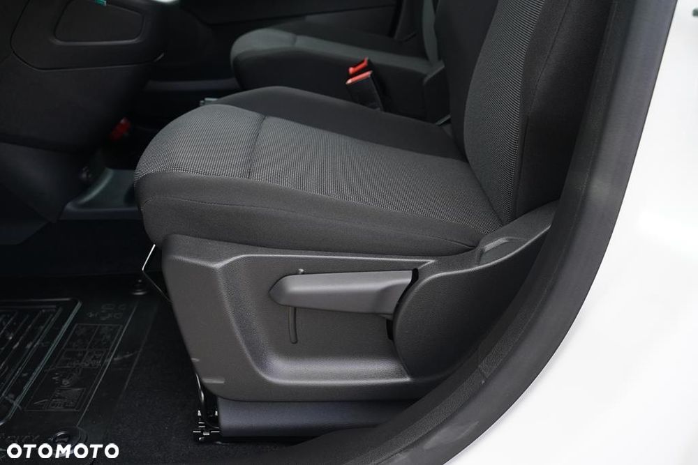 Toyota Proace City 1.5 D-4D Long 2,3t Active - 16