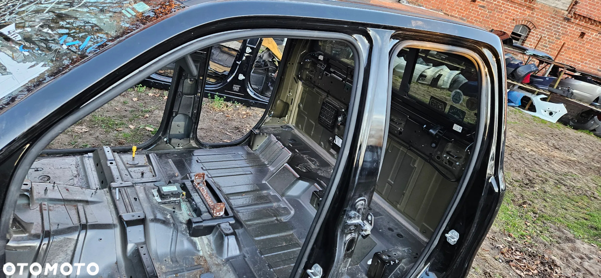 RAM 1500 V 5 2019- Big Horn KRÓTKI KRÓTKIE DRZWI QUAD CAB 1,5 Kabina Szkielet Buda Karoseria Ćwiartka Dach Próg Podłużnica Fartuch Ściana grodziowa   KOLOE PXJ stan idealny - 16
