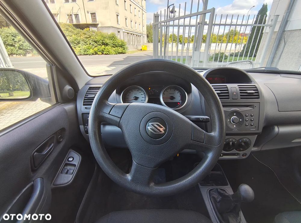 Suzuki Ignis - 7