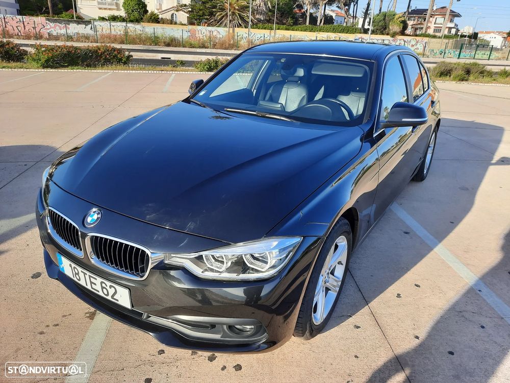 BMW 318 d Line Luxury Auto - 1