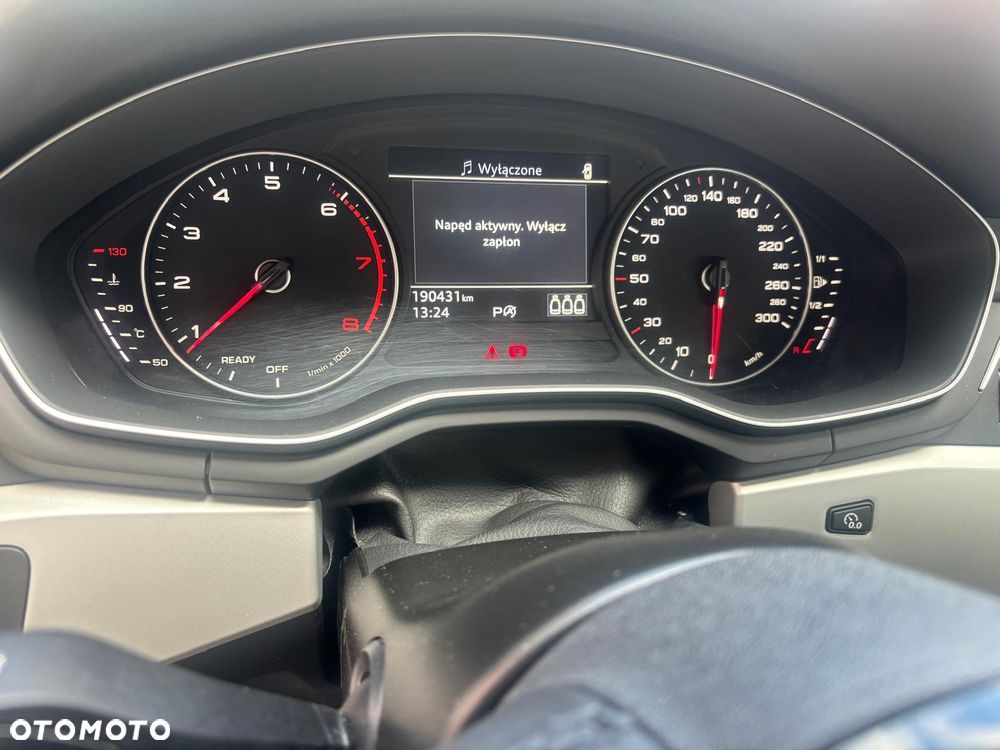 Audi A4 Limousine - 4