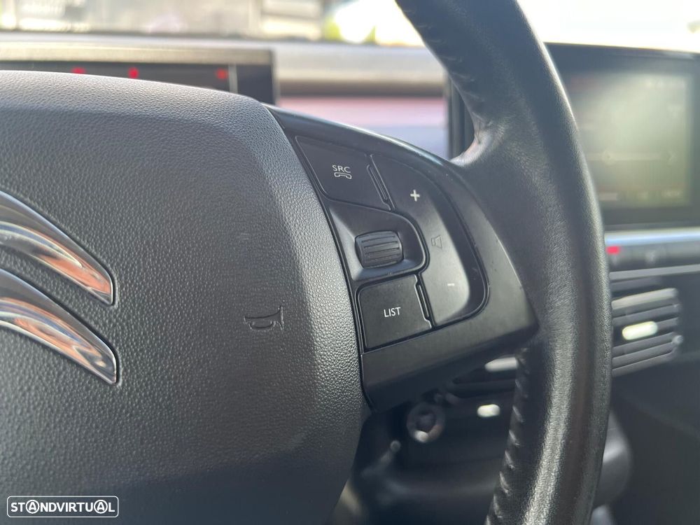 Citroën C4 Cactus - 22