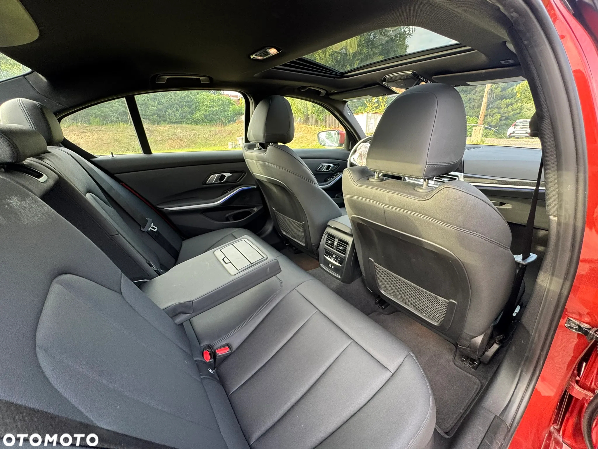 BMW Seria 3 330i M Sport - 25