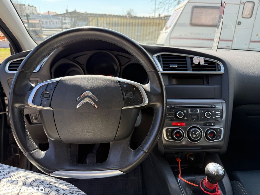 Citroën C4 1.6 HDi Feel - 9