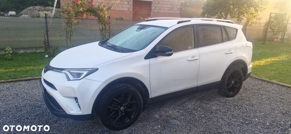 Toyota RAV4 2.0 D-4D Premium 4x2 - 4