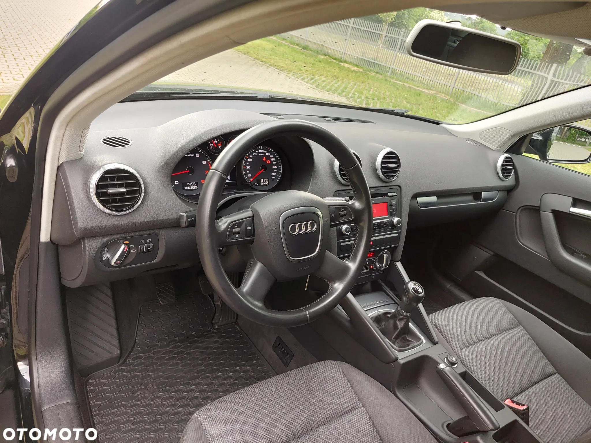 Audi A3 1.6 Attraction - 13