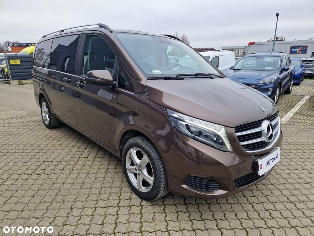 Mercedes-Benz Klasa V - 3