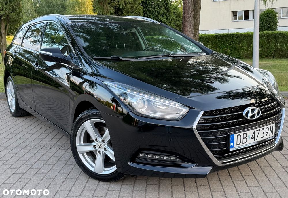 Hyundai i40 Kombi 2.0 Automatik Premium - 1