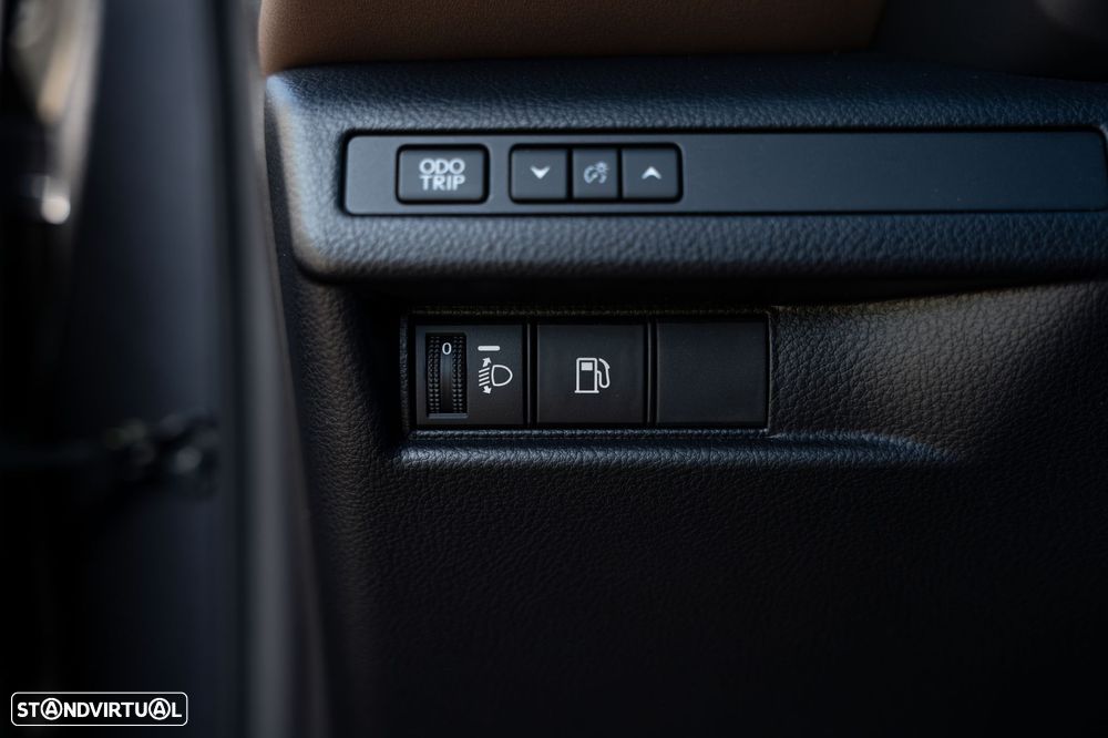 Lexus LBX Elegant - 20