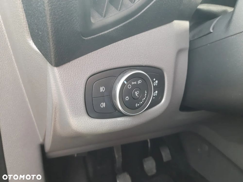 Ford Tourneo Connect 1.5 EcoBlue Start-Stop Active - 31