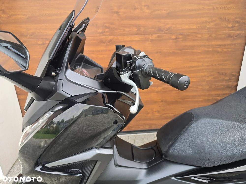Honda NSS - 4