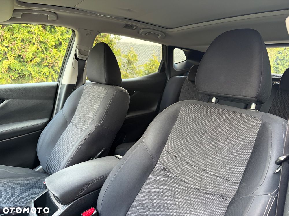 Nissan Qashqai - 17