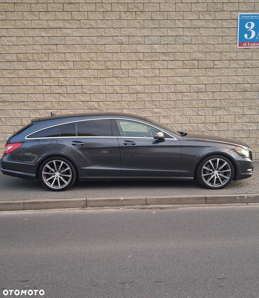 Mercedes-Benz CLS - 13