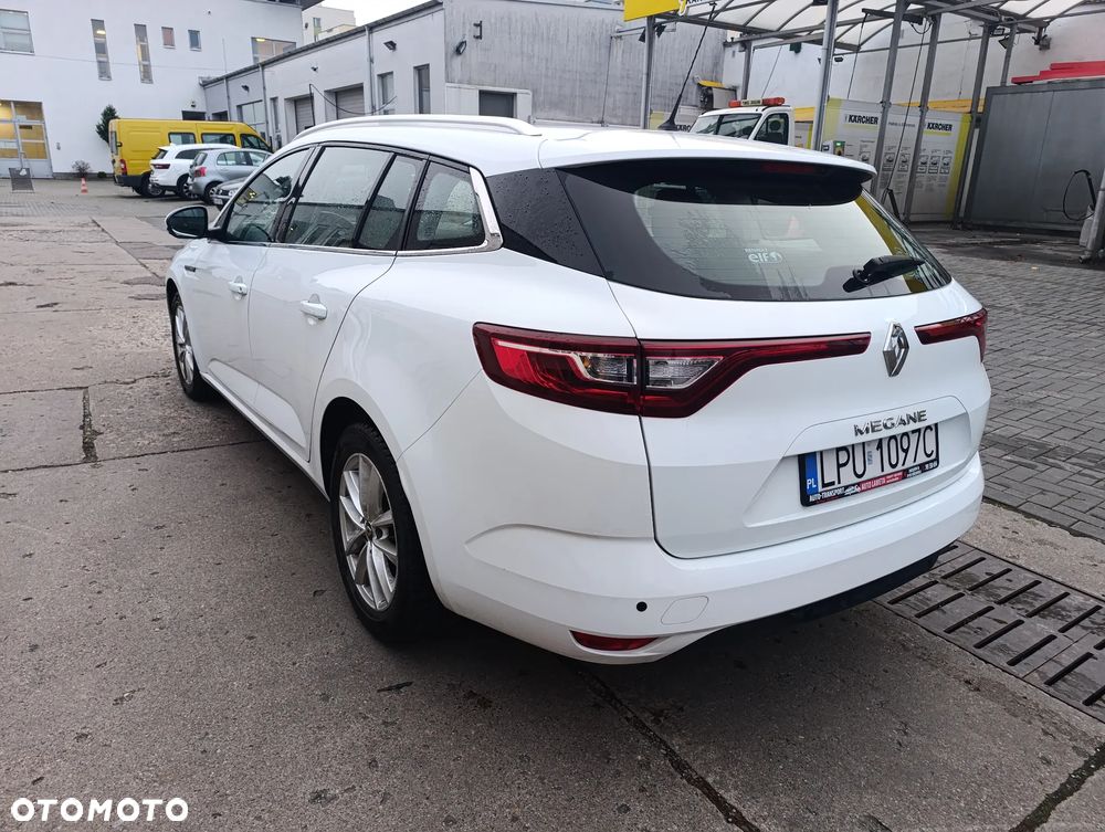 Renault Megane TCe 140 GPF EDC ZEN - 5