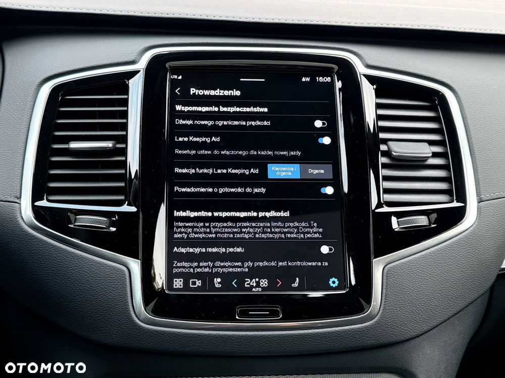 Volvo XC 90 - 37