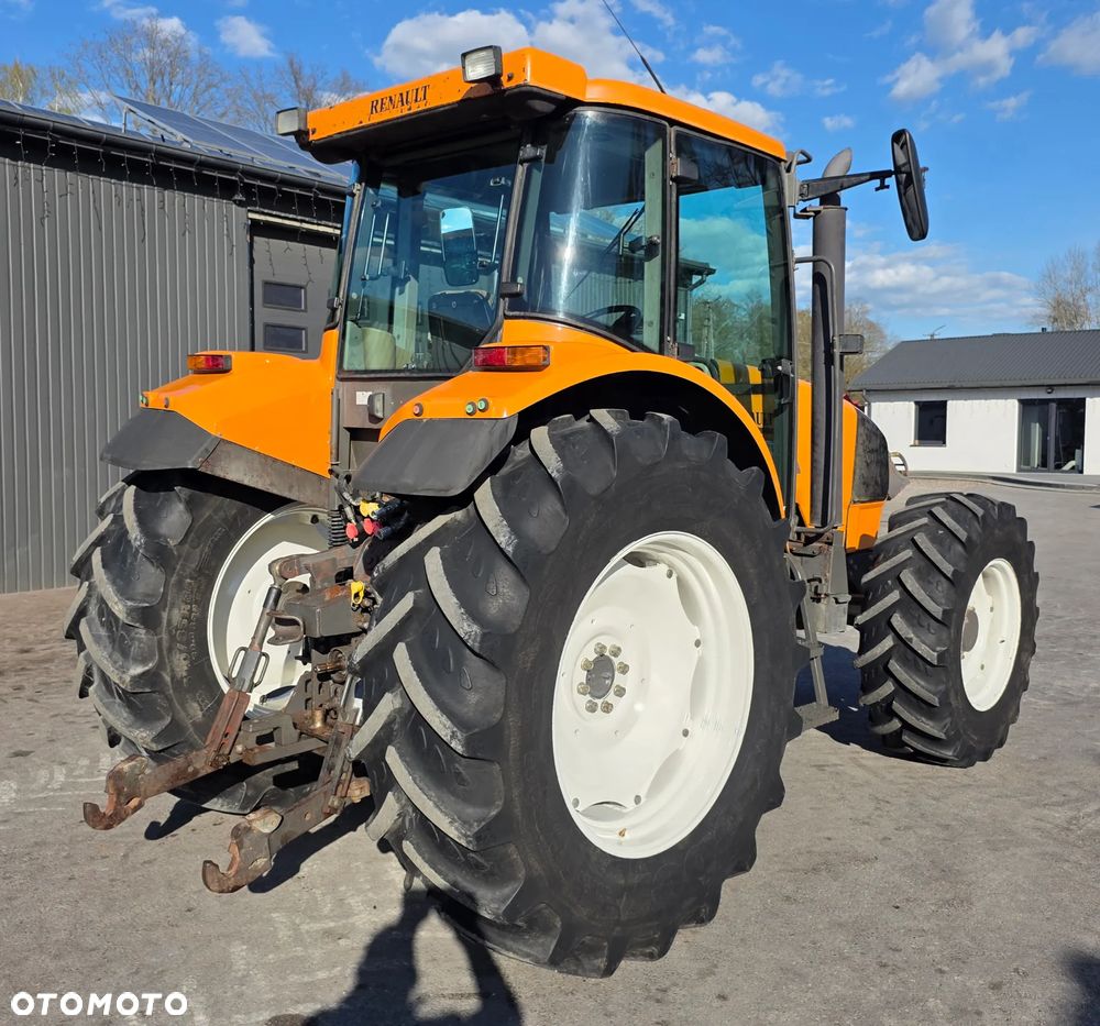 Renault Ares 630 - 16