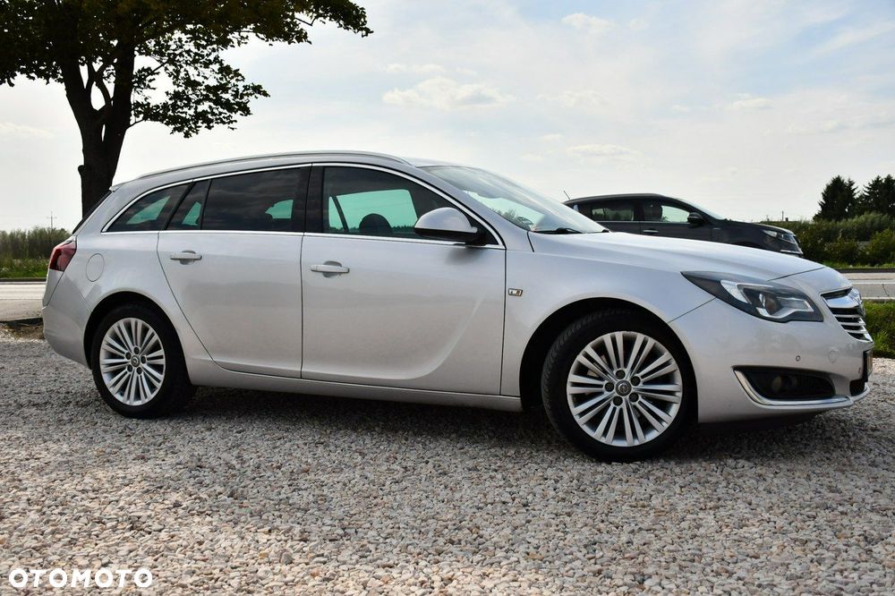 Opel Insignia - 15